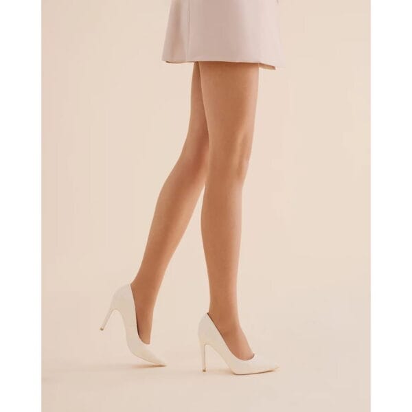 GABRIELLA Exklusive Strumpfhose mit T-Band 10 DEN Code 101