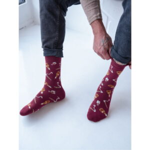 BURGUND WHISKY I CYGARO